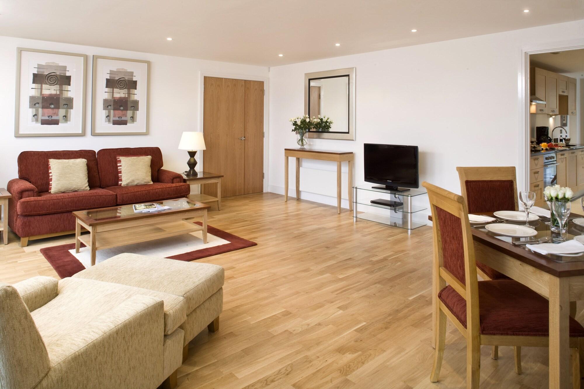 Marlin Apartments Stratford Лондон Экстерьер фото