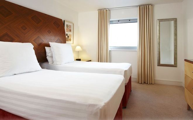 Marlin Apartments Stratford Лондон Экстерьер фото