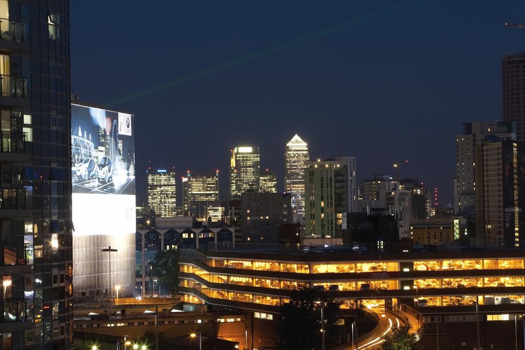 Marlin Apartments Stratford Лондон Экстерьер фото